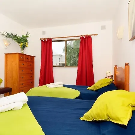 Casa Cobra Villa Nazaret