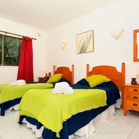 Casa Cobra